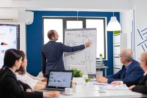 Le coaching professionnel : une décision claire pour une carrière brillante